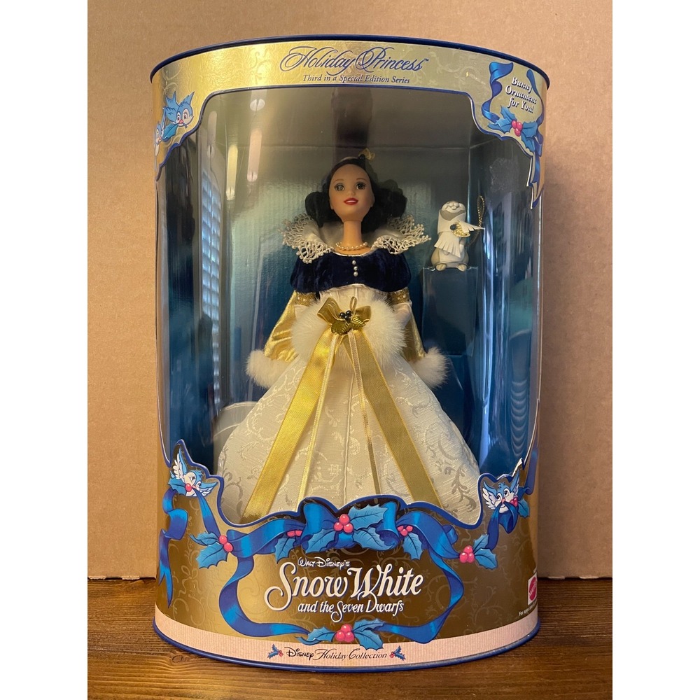 Vintage Snow White and the Seven Dwarfs Barbie Doll Holiday Collection 1998-NRFP